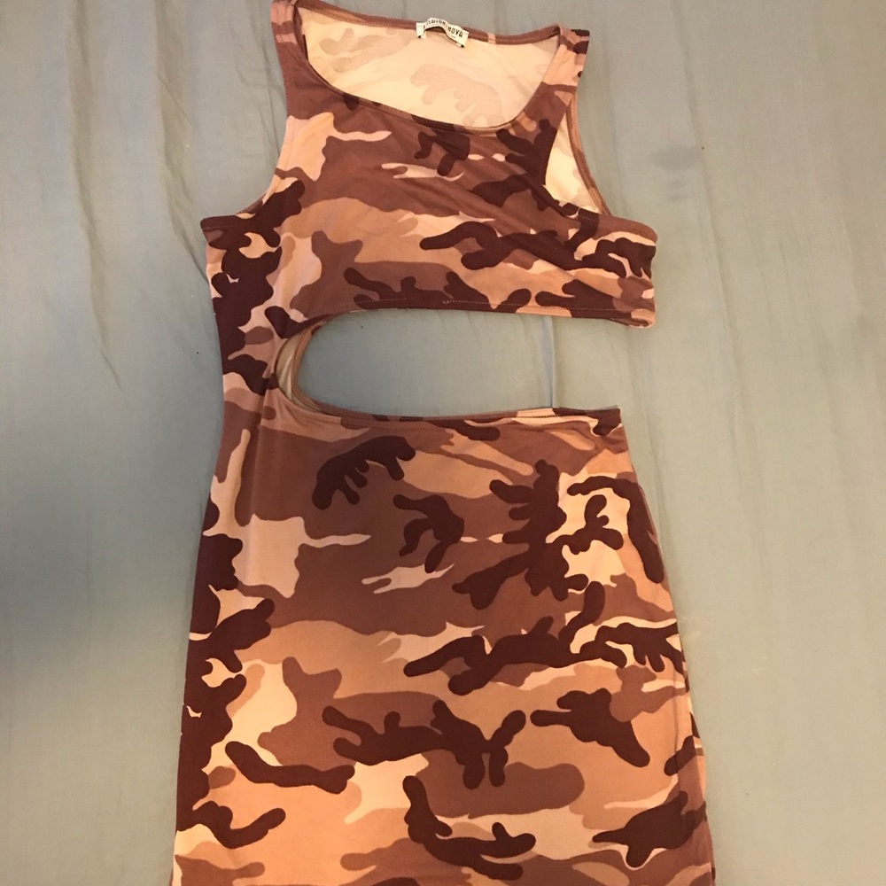 Fashion nova cut out dress